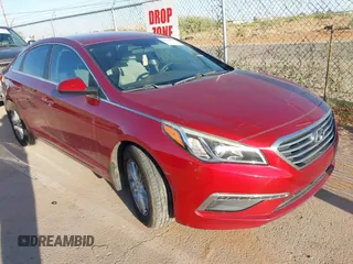 2015 Hyundai Sonata SE z VIN 5NPE24AF8FH242301, wystawiony jako IAAI lot #42410288 z przebiegiem 111 942 mil mil oraz . Historia ofert i sprzedaży dostępna na DreamBid. Obrazek 1.