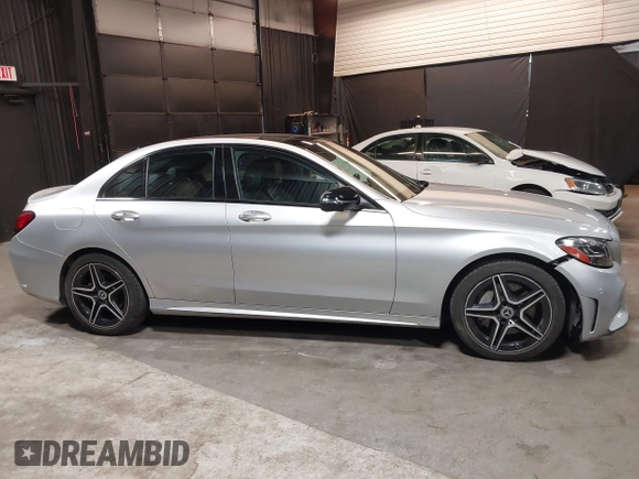 2020 Mercedes-Benz C 300 with VIN WDDWF8EB4LR549336, listed as a IAAI auction lot 41567409 with 19,642 mi miles and . Bid and sale history available at DreamBid. Image 13.