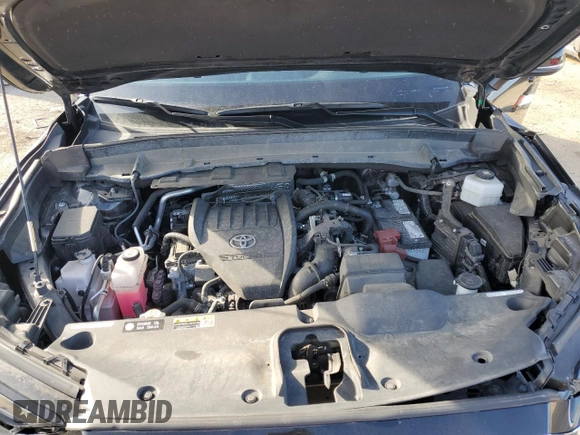 2024 Toyota Highlander XLE z VIN 5TDAAAA56RS006753, wystawiony jako Copart lot #43558345 z przebiegiem 86 961 mil mil oraz Szkoda całkowita • Salvage title. Historia ofert i sprzedaży dostępna na DreamBid. Obrazek 12.