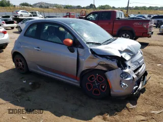 2018 FIAT 500e with VIN 3C3CFFGE2JT374957, listed as a Copart auction lot 63768444 with 39,377 mi miles and Salvage title. Bid and sale history available at DreamBid. Image 4.
