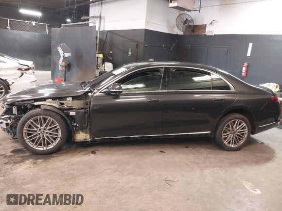 2021 Mercedes-Benz S 580 z VIN W1K6G7GB4MA018058, wystawiony jako IAAI lot #42216352 z przebiegiem 4 445 mil mil oraz . Historia ofert i sprzedaży dostępna na DreamBid. Obrazek 15.