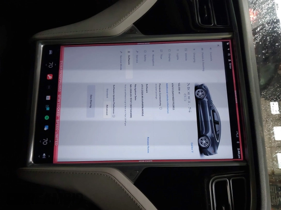 2014 Tesla Model S 60 with VIN 5YJSA1H16EFP52853, listed as a IAAI auction lot 41941989 with 132,038 mi miles and . Bid and sale history available at DreamBid. Image 18.