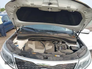 2015 Kia Sorento LX z VIN 5XYKTDA7XFG604872, wystawiony jako IAAI lot #42419997 z przebiegiem 174 676 mil mil oraz . Historia ofert i sprzedaży dostępna na DreamBid. Obrazek 10.