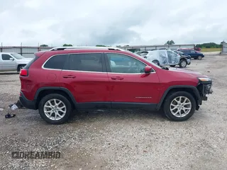 2016 Jeep Cherokee Altitude with VIN 1C4PJMCB5GW321829, listed as a IAAI auction lot 42478298 with 64,029 mi miles and . Bid and sale history available at DreamBid. Image 14.