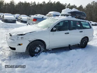 2006 Ford Focus SE with VIN 1FAHP36N36W207349, listed as a Copart auction lot 44202935 with 174,607 mi miles and Non Repairable. Bid and sale history available at carsss.com. Image 1.