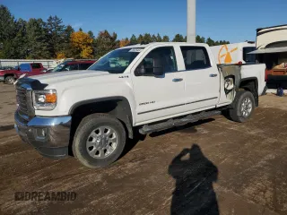 2015 GMC Sierra 2500HD available WiFi SLT with VIN 1GT12ZEG3FF110359, listed as a Copart auction lot 78835404 with 43,017 mi miles and Salvage Title. Bid and sale history available at carsss.com. Image 1.