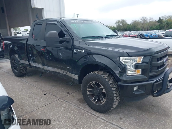 2015 Ford F-150 XLT with VIN 1FTEX1EP2FFC73234, listed as a IAAI auction lot 41661655 with 150,371 mi miles. Bid and sale history available at carsss.com. Image 1.