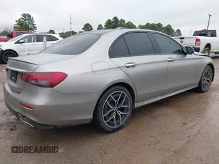 2021 Mercedes-Benz E-Class E 350 with VIN W1KZF8DB2MB002154, listed as a IAAI auction lot 41554279 with 52,375 mi miles. Bid and sale history available at carsss.com. Image 4.