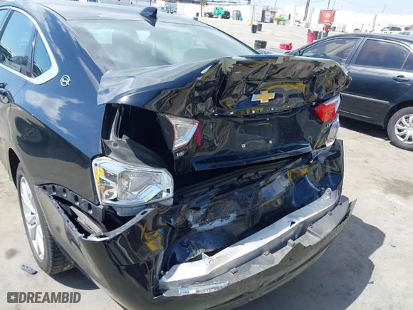 2018 Chevrolet Impala LT with VIN 2G1105S30J9170545, listed as a IAAI auction lot 41901062 with 103,415 mi miles. Bid and sale history available at carsss.com. Image 6.