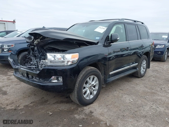 2016 Toyota Land Cruiser with VIN JTMCY7AJ6G4038101, listed as a IAAI auction lot 41613369 with 151,593 mi miles. Bid and sale history available at carsss.com. Image 2.