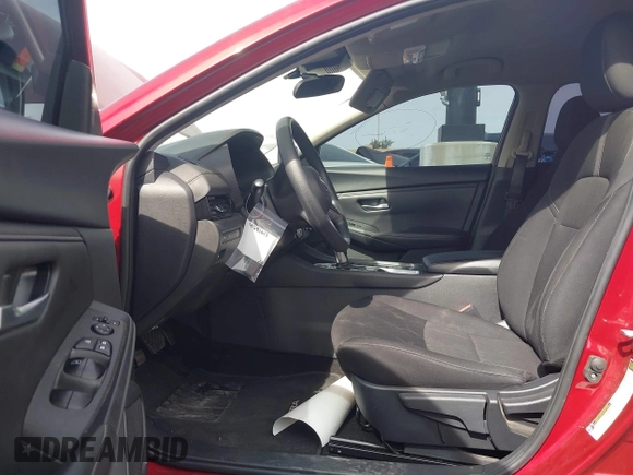 2024 Nissan Sentra SV with VIN 3N1AB8CV1RY230530, listed as a IAAI auction lot 41681613 with 34,329 mi miles and . Bid and sale history available at DreamBid. Image 5.