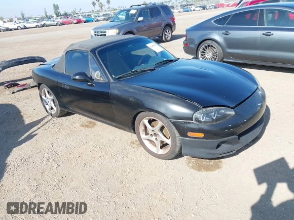 2001 Mazda MX-5 Miata z VIN JM1NB353X10201894, wystawiony jako IAAI lot #42489270 z przebiegiem 207 490 mil mil oraz . Historia ofert i sprzedaży dostępna na DreamBid. Obrazek 1.