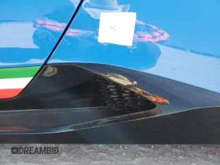 2018 Lamborghini Huracan z VIN ZHWUD4ZF2JLA08437, wystawiony jako Copart lot #50956455 z przebiegiem 7412 mil mil oraz Nie do naprawy. Historia ofert i sprzedaży dostępna na DreamBid. Obrazek 12.
