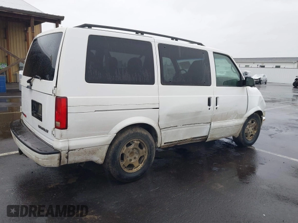 2004 Chevrolet Astro with VIN 1GNEL19X64B102665, listed as a IAAI auction lot 41721299 with Not Provided miles and . Bid and sale history available at carsss.com. Image 4.