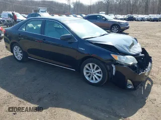 2012 Toyota Camry XLE z VIN 4T1BD1FK1CU024697, wystawiony jako IAAI lot #41795555 z przebiegiem 163 241 mil mil oraz . Historia ofert i sprzedaży dostępna na DreamBid. Obrazek 1.