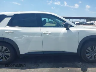 2024 Nissan Pathfinder S with VIN 5N1DR3AC1RC256575, listed as a IAAI auction lot 42042961 with 21,504 mi miles and . Bid and sale history available at DreamBid. Image 14.