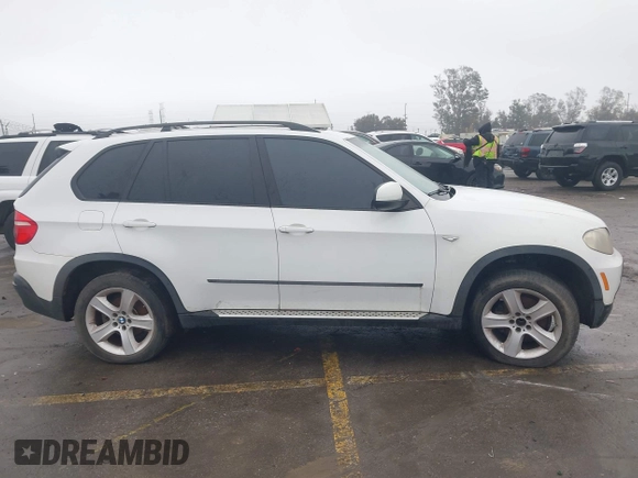 2008 BMW X5 3.0si with VIN 5UXFE43528L022780, listed as a IAAI auction lot 41503723 with 152,468 mi miles. Bid and sale history available at carsss.com. Image 13.