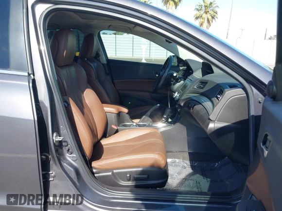 2019 Acura ILX Premium with VIN 19UDE2F73KA009244, listed as a IAAI auction lot 42283316 with 39,784 mi miles and . Bid and sale history available at DreamBid. Image 5.