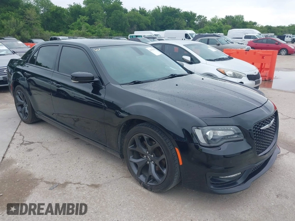 2021 Chrysler 300 with VIN 2C3CCABG8MH524121, listed as a IAAI auction lot 42119886 with 84,593 mi miles. Bid and sale history available at carsss.com. Image 1.