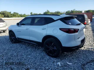 2020 Chevrolet Blazer RS with VIN 3GNKBERS6LS685887, listed as a Copart auction lot 55121675 with 47,743 mi miles and Salvage title. Bid and sale history available at DreamBid. Image 2.