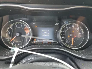 2020 Jeep Cherokee Limited with VIN 1C4PJMDX6LD617135, listed as a Copart auction lot 59088015 with 63,147 mi miles and Salvage title. Bid and sale history available at DreamBid. Image 9.