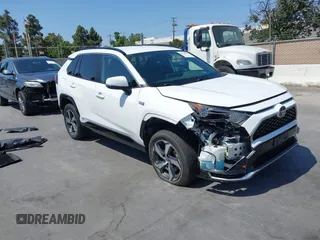 2021 Toyota RAV4 SE with VIN JTMCB3FV1MD046463, listed as a IAAI auction lot 42418591 with 70,098 mi miles and . Bid and sale history available at DreamBid. Image 1.