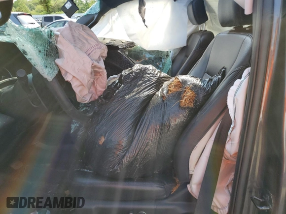 2019 Ford Expedition XLT z VIN 1FMJU1JT6KEA78288, wystawiony jako Copart lot #58875085 z przebiegiem Nie podano mil oraz Szkoda całkowita • Salvage title. Historia ofert i sprzedaży dostępna na DreamBid. Obrazek 7.