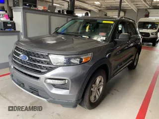 2022 Ford Explorer XLT with VIN 1FMSK8DH5NGB39343, listed as a IAAI auction lot 42788984 with 118,323 mi miles and . Bid and sale history available at DreamBid. Image 3.