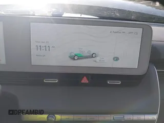 2024 Hyundai Ioniq 5 SE z VIN KM8KMDDF5RU253755, wystawiony jako IAAI lot #41356002 z przebiegiem 3 997 mil mil oraz . Historia ofert i sprzedaży dostępna na DreamBid. Obrazek 19.