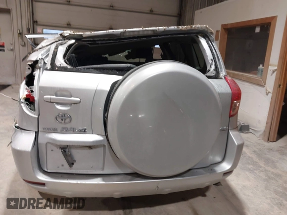 2008 Toyota RAV4 Sport with VIN JTMBK32V385065288, listed as a IAAI auction lot 41299970 with 1 mi miles. Bid and sale history available at carsss.com. Image 16.
