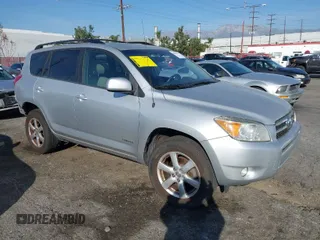 2007 Toyota RAV4 Limited with VIN JTMZK34VX75012338, listed as a IAAI auction lot 41053025 with 155,024 mi miles. Bid and sale history available at carsss.com. Image 1.