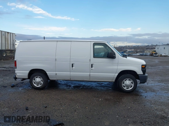 2013 Ford Econoline Cargo Commercial with VIN 1FTNE1EW2DDB11061, listed as a IAAI auction lot 41808318 with 230,677 mi miles. Bid and sale history available at carsss.com. Image 12.