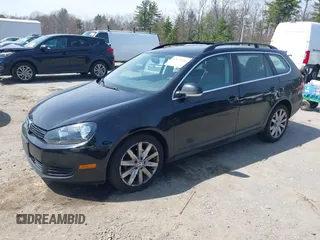 2012 Volkswagen Jetta SportWagen SE with VIN 3VWPP7AJ8CM618837, listed as a IAAI auction lot 42079950 with 182,719 mi miles. Bid and sale history available at carsss.com. Image 2.