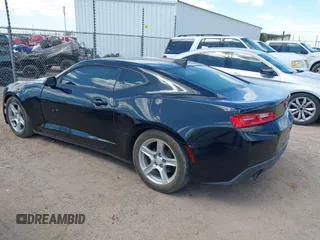 2018 Chevrolet Camaro 1LT with VIN 1G1FB1RS2J0136039, listed as a IAAI auction lot 42001499 with 119,129 mi miles and . Bid and sale history available at DreamBid. Image 3.