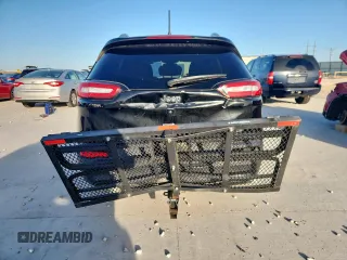 2017 Jeep Cherokee Latitude с VIN 1C4PJLCB8HW669765, выставлен на аукционе Copart как лот 64127705 с пробегом 162 503 миль миль и Списание • Salvage title. История ставок и продаж доступна на DreamBid. Изображение 6.