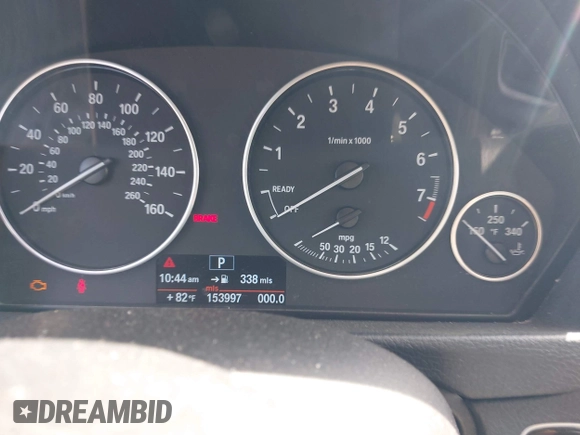2013 BMW 3 Series 320i xDrive z VIN WBA3C3C5XDF979586, wystawiony jako IAAI lot #42186955 z przebiegiem 153 997 mil mil oraz . Historia ofert i sprzedaży dostępna na DreamBid. Obrazek 7.