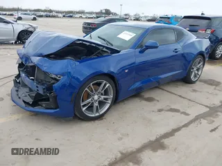 2020 Chevrolet Camaro 1LT с VIN 1G1FB1RS9L0113439, выставлен на аукционе IAAI как лот 41513360 с пробегом 53 270 миль миль и . История ставок и продаж доступна на DreamBid. Изображение 18.