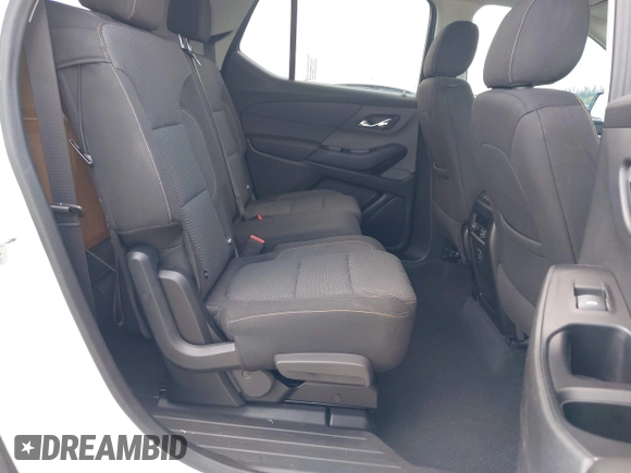 2020 Chevrolet Traverse LS with VIN 1GNERFKW5LJ126120, listed as a IAAI auction lot 42003108 with 30,420 mi miles. Bid and sale history available at carsss.com. Image 8.