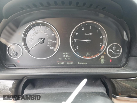 2012 BMW 5 Series 535i xDrive with VIN WBAFU7C55CDU64572, listed as a Copart auction lot 52482265 with 142,847 mi miles and Salvage Title. Bid and sale history available at carsss.com. Image 9.