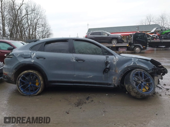 2022 Porsche Cayenne Turbo GT with VIN WP1BK2AY7NDA60391, listed as a IAAI auction lot 41666360 with 34,106 mi miles and . Bid and sale history available at DreamBid. Image 13.