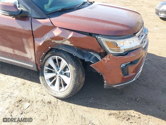 2018 Ford Explorer Limited with VIN 1FM5K7F8XJGA36675, listed as a IAAI auction lot 41537931 with 87,945 mi miles. Bid and sale history available at carsss.com. Image 6.