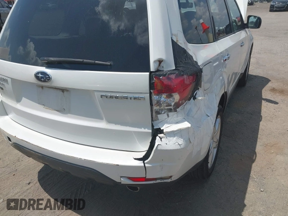 2010 Subaru Forester X Premium with VIN JF2SH6CC1AH723399, listed as a IAAI auction lot 42597426 with 253,293 mi miles and . Bid and sale history available at DreamBid. Image 12.