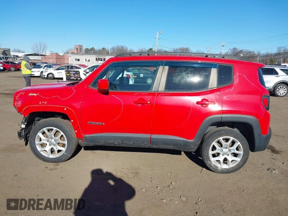 2017 Jeep Renegade Latitude with VIN ZACCJBBB2HPF91832, listed as a IAAI auction lot 41432771 with 32,601 mi miles. Bid and sale history available at carsss.com. Image 14.
