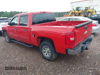 2007 Chevrolet Silverado 1500 LS with VIN 3GCEC13C07G546053, listed as a IAAI auction lot 42125119 with 201,358 mi miles. Bid and sale history available at carsss.com. Image 3.