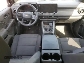 2024 Chevrolet Colorado 2WD Work Truck z VIN 1GCGSBECXR1232006, wystawiony jako Copart lot #49983325 z przebiegiem Nie podano mil oraz Szkoda całkowita • Salvage title. Historia ofert i sprzedaży dostępna na DreamBid. Obrazek 8.