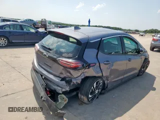 2023 Chevrolet Bolt EV 2LT z VIN 1G1FX6S08P4183388, wystawiony jako Copart lot #59317785 z przebiegiem 91 086 mil mil oraz Nie do naprawy • Non repairable. Historia ofert i sprzedaży dostępna na DreamBid. Obrazek 3.