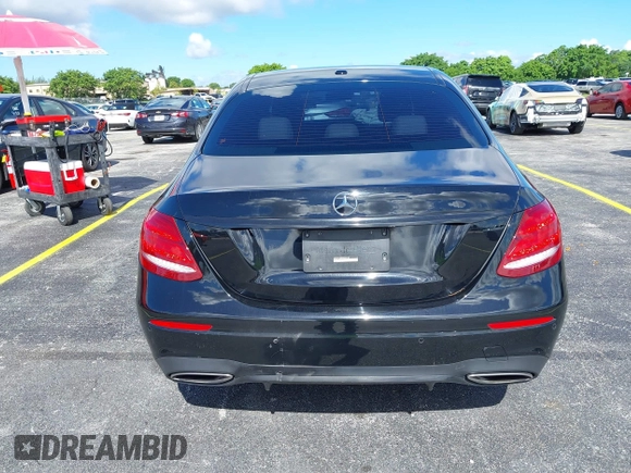 2017 Mercedes-Benz E 300 Luxury with VIN WDDZF4JB8HA054123, listed as a IAAI auction lot 39716802 with 112,008 mi miles and . Bid and sale history available at carsss.com. Image 15.