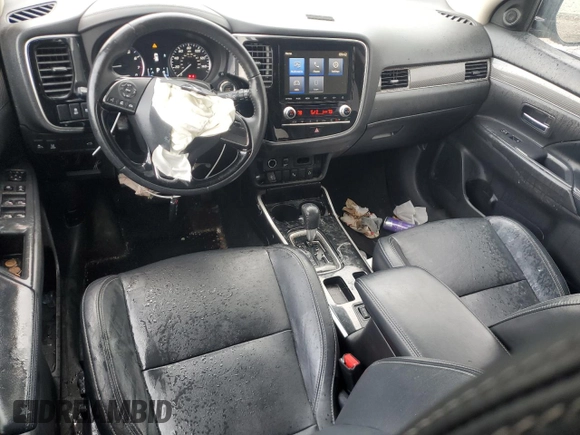 2020 Mitsubishi Outlander SE with VIN JA4AD3A30LZ032735, listed as a Copart auction lot 54156225 with 90,699 mi miles and Salvage title. Bid and sale history available at DreamBid. Image 8.