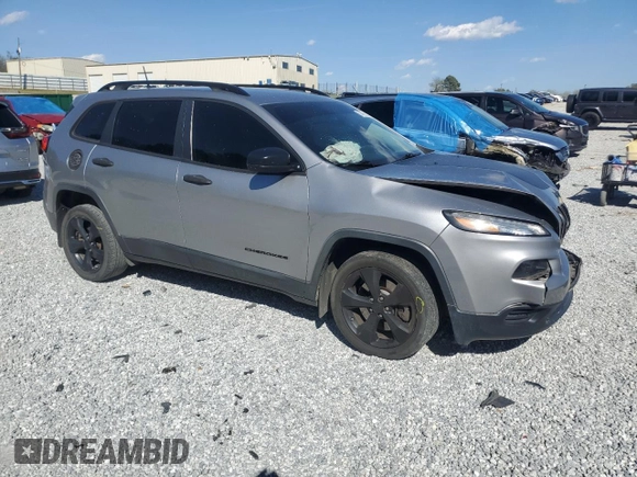 2016 Jeep Cherokee Altitude with VIN 1C4PJLAB8GW324673, listed as a Copart auction lot 50085625 with 117,588 mi miles and Salvage title. Bid and sale history available at DreamBid. Image 4.