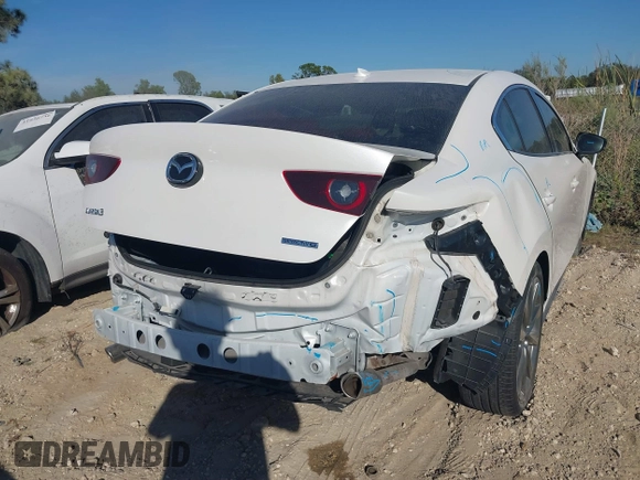 2022 Mazda 3 Premium with VIN 3MZBPADL8NM312356, listed as a IAAI auction lot 41028052 with 30,370 mi miles and . Bid and sale history available at DreamBid. Image 4.